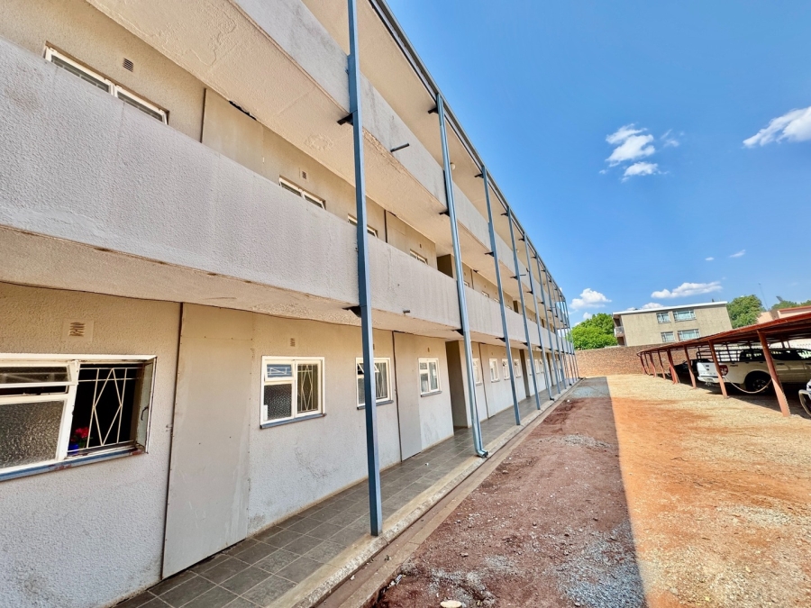 1 Bedroom Property for Sale in Die Bult North West